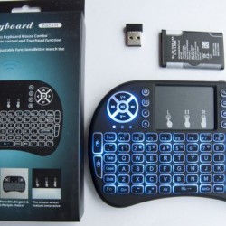 Μίνι ασύρματο πληκτρολόγιο με touchpad και οπίσθιο φωτισμό